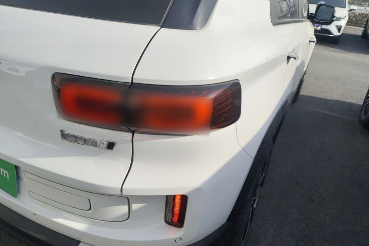 Used Geely Auto icon 2023 1.5TD Chocolate Smoothie Edition
