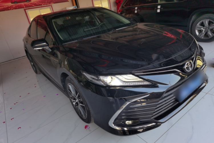 Used Toyota Camry 2021 2.5G Luxury Edition
