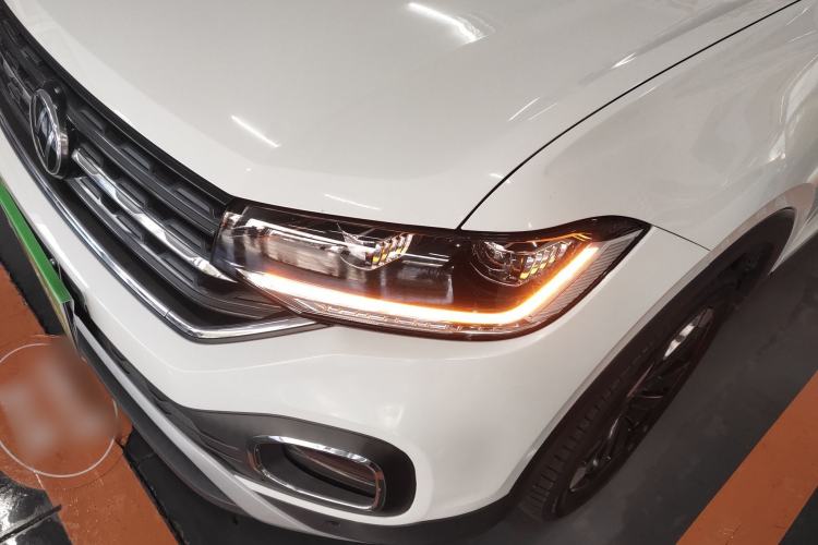 Used Volkswagen Tacqua 2021 200TSI DSG JoyConnect Edition