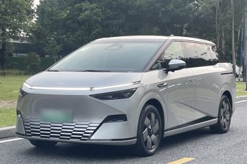 Used XPeng X9 2024 702 Ultra-Long Range Max