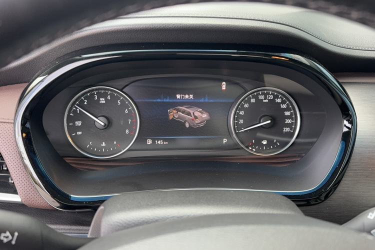 Used Buick GL8 2021 Land Cruiser Executive 652T Premium Model
