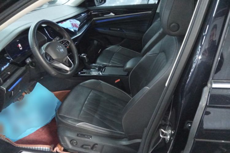 Used Volkswagen Passat 2023 Facelift 330TSI Luxury Edition