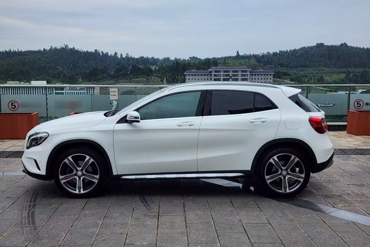 Used Mercedes-Benz GLA 2016 GLA 220 4MATIC Luxury Model