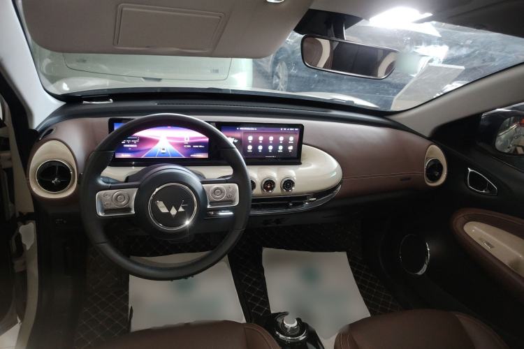 Used Wuling Bingo 2023 410 km Lingxi Deluxe Edition
