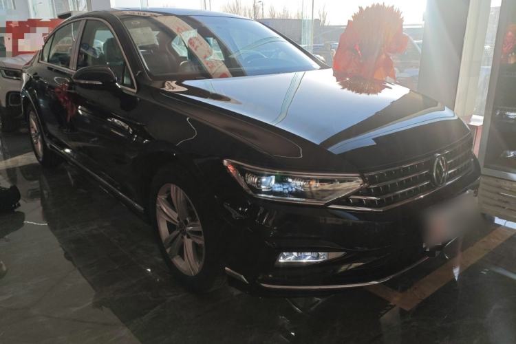 Used Volkswagen Magotan 2025 Zhongxiang Version 280TSI DSG Comfort Edition
