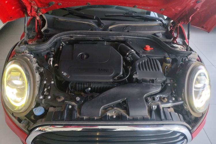 Used  MINI 2019 1.5T COOPER Artist Five-Door Edition
