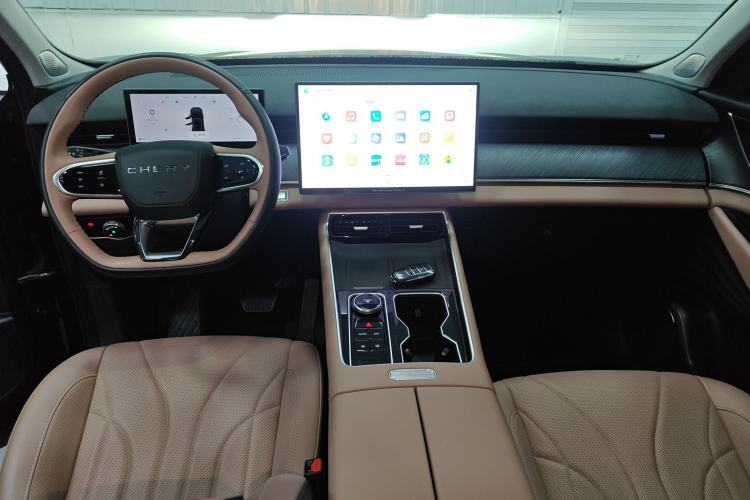 Used Chery Tiggo 8 L 2024 2.0T Two-Wheel Drive Comfort Edition 5 Seats