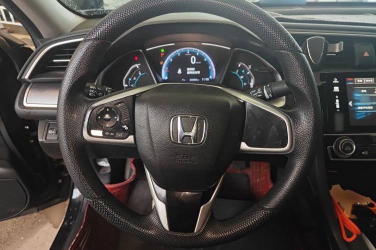 Used Honda Civic 2016 220TURBO CVT Luxury Edition
