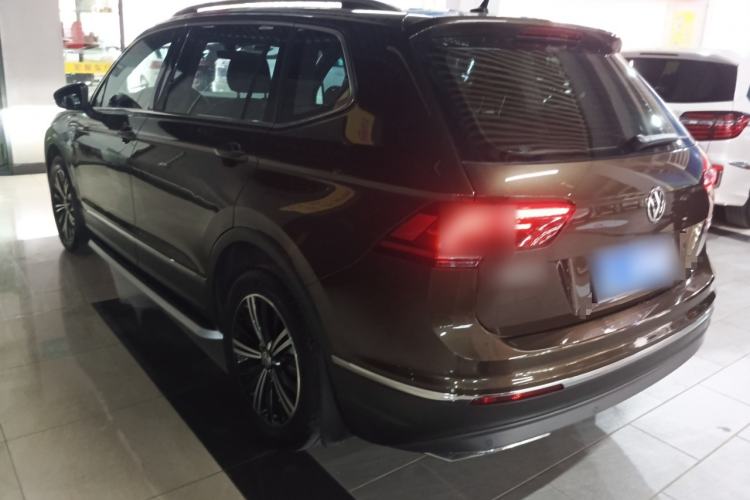 Used Volkswagen Tiguan L 2017 380TSI Automatic All-Wheel-Drive Luxury Edition