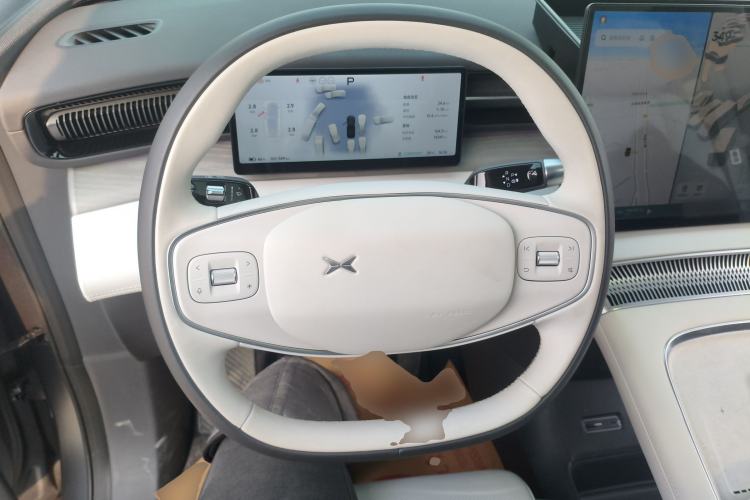 Used XPeng X9 2025 650 Long-Range Max
