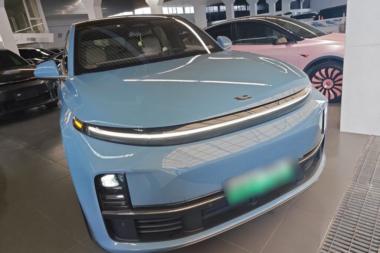 Used Li Auto L7 2023 Air model
