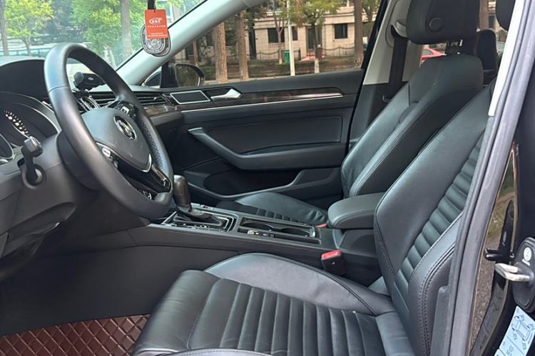 Used Volkswagen Magotan 2019 330TSI DSG Luxury Model China V Standard
