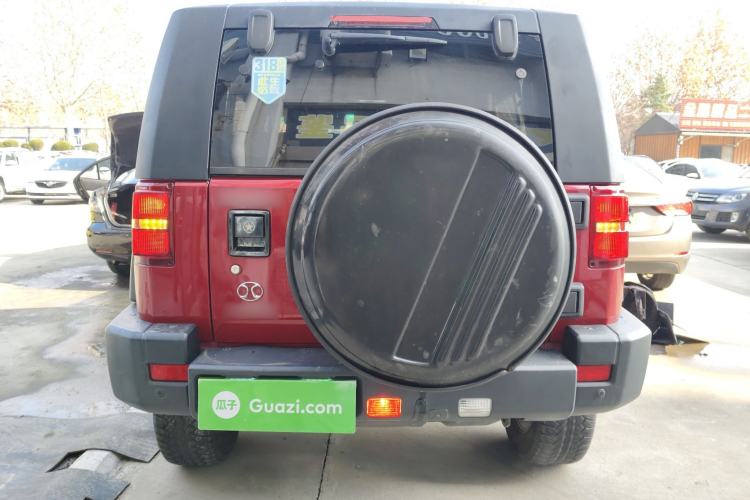 Used  BJ40 2016 40L 2.3T Automatic All-Wheel Drive Premium Edition
