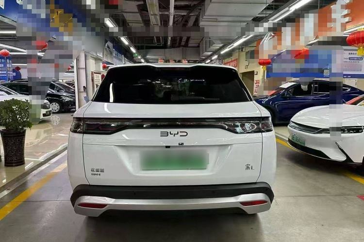Used BYD Song L DM-i 2024 112 km Leading Edition
