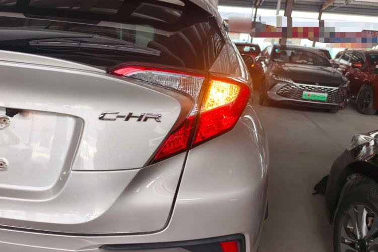 Used Toyota C-HR 2018 2.0L Elite Edition China V standard
