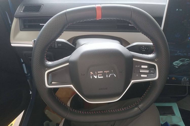 Used NETA V 2021 Standard Range Entertainment Version – Upgraded Model

