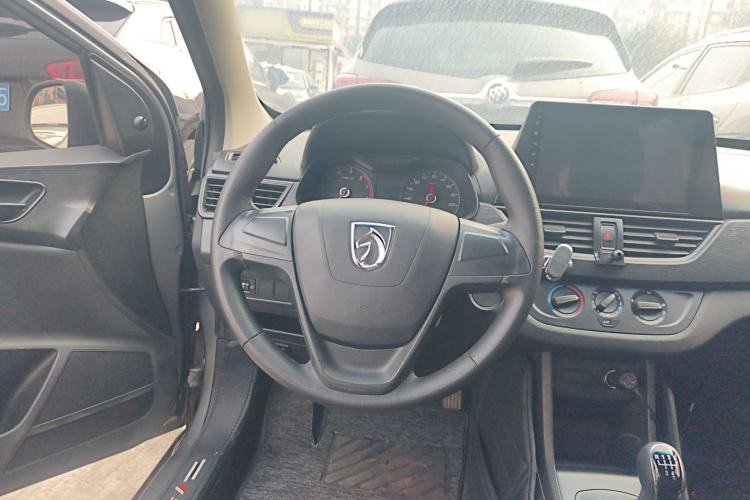 Used Baojun 310W 2017 1.2L Manual Value Edition China V
