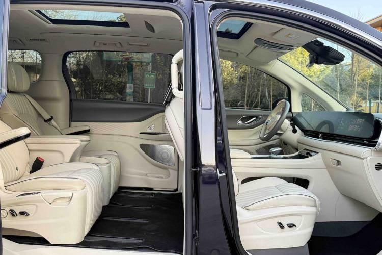 Used VOYAH Dream 2022 Low-Carbon Edition Dream+ Smart Enjoyment Package
