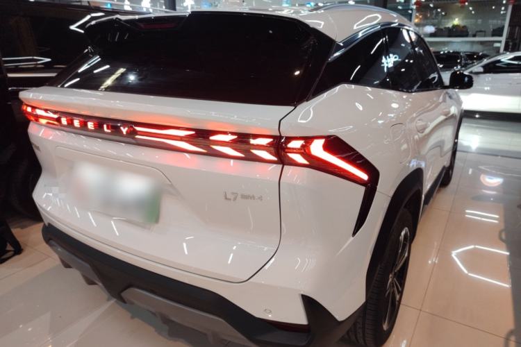 Used  L7 2025 EM-i 115km Exploration+ Edition