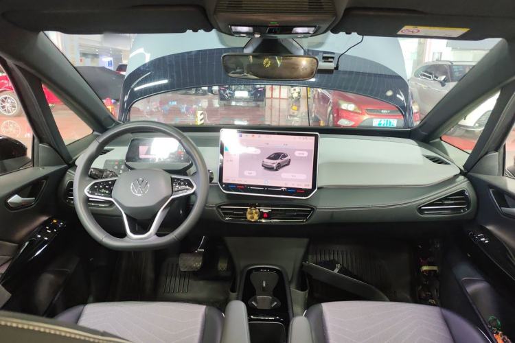 Used Volkswagen ID.3 2025 Smart Edition Outstanding Model
