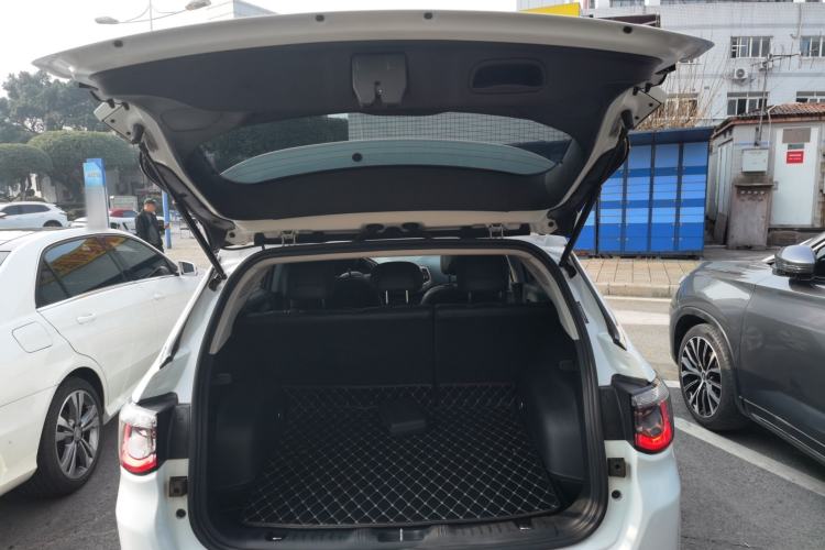 Used  Compass 2017 200T Automatic Family Edition
