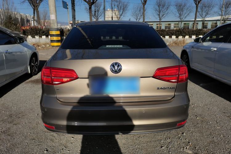 Used Volkswagen Sagitar 2017 1.6L Automatic Comfort Model
