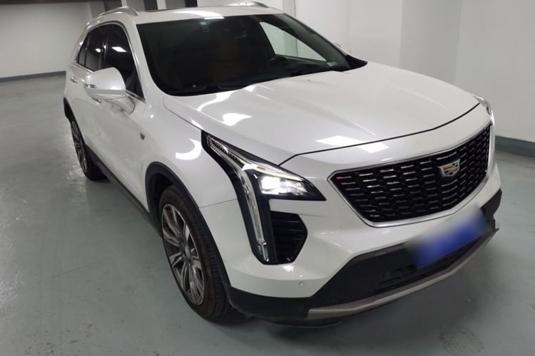 Used Cadillac XT4 2018 28T 4x4 Platinum Edition
