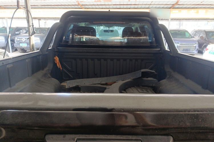 Used Great Wall Poer 2023 2.0T Commercial Version Automatic Diesel 4x4 Elite Long-Box GW4D20M
