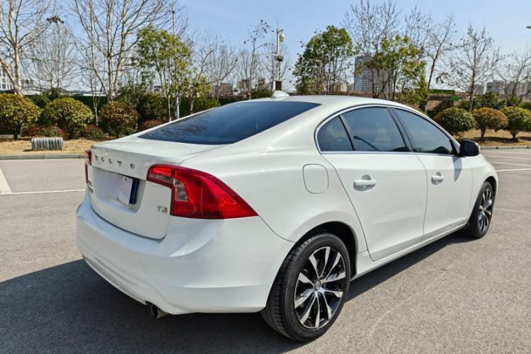 Used Volvo S60 2019 S60L T3 Intelligent Upgrade Edition
