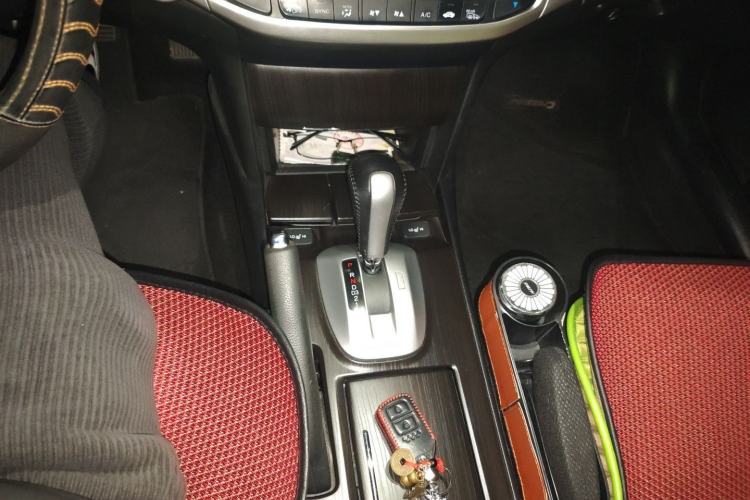 Used Honda Crosstour 2014 2.4L Luxury Edition
