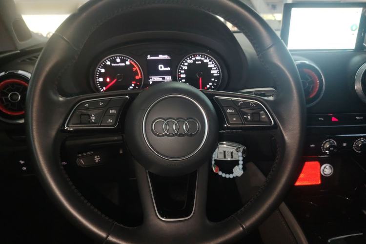 Used Audi A3 2020 Limousine 35 TFSI Fashion Edition China VI Emission Standard
