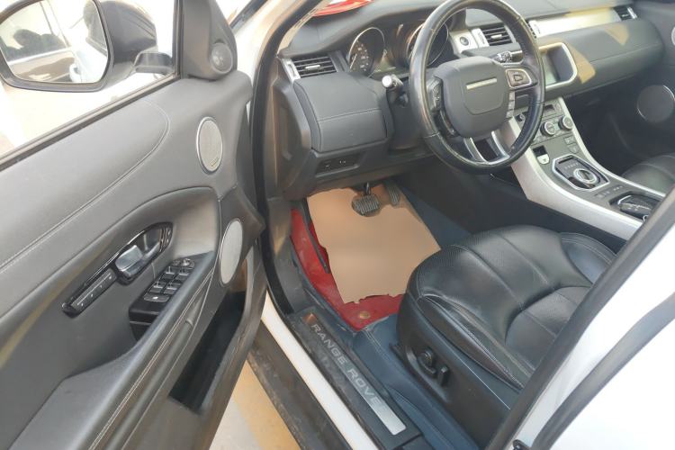 Used Land Rover Range Rover Evoque 2018 240 PS SE DYNAMIC Smart Edition