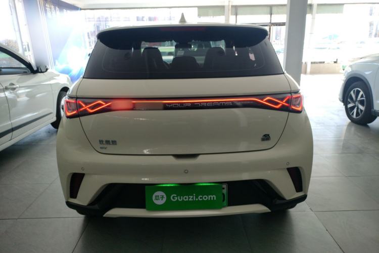 Used BYD Dolphin 2021 405 km Fashion Edition
