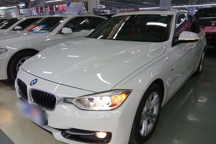 Used BMW 3 Series 2014 320i Sport Design Package
