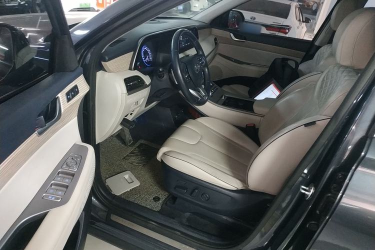 Used Hyundai Palisade 2021 3.5L Automatic 4x4 GLS