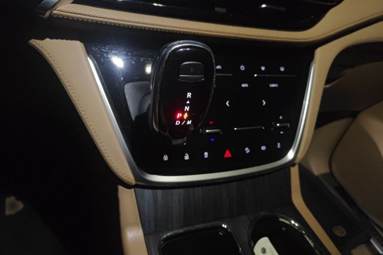 Used Buick GL8 2020 ES Land Cruiser 653T Luxury Edition
