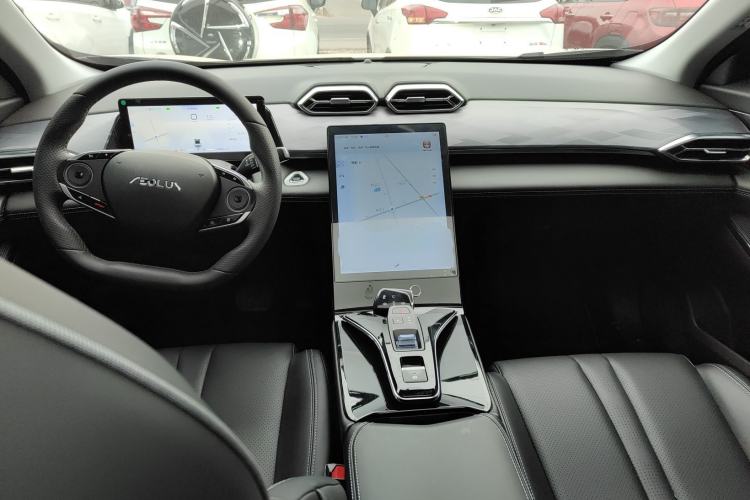 Used Dongfeng Aeolus Mage 2023 1.5T Luxury Edition
