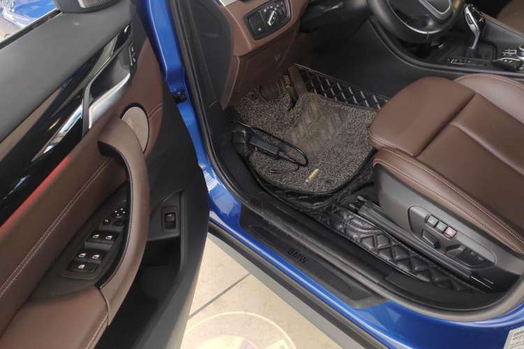 Used BMW X1 2020 sDrive25Li Leading Model
