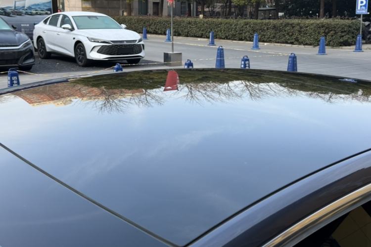 Used Tesla Model 3 2019 Long-Range Rear-Wheel-Drive Version
