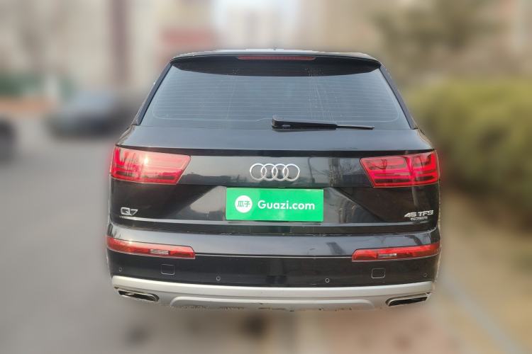 Used Audi Q7 2019 45 TFSI Comfort Model