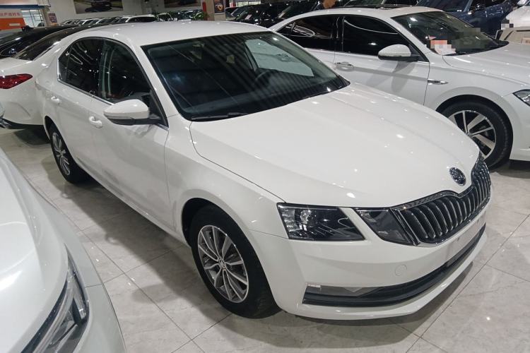 Used Skoda Octavia 2021 1.5L Automatic Comfort Edition
