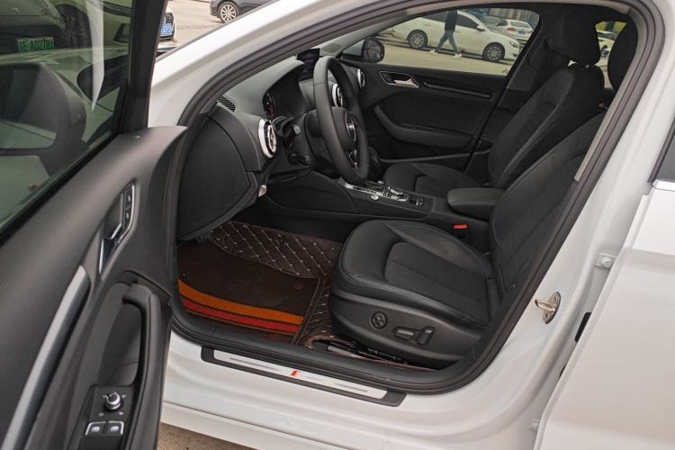 Used Audi A3 2020 Limousine 35 TFSI Fashion Edition China VI Emission Standard
