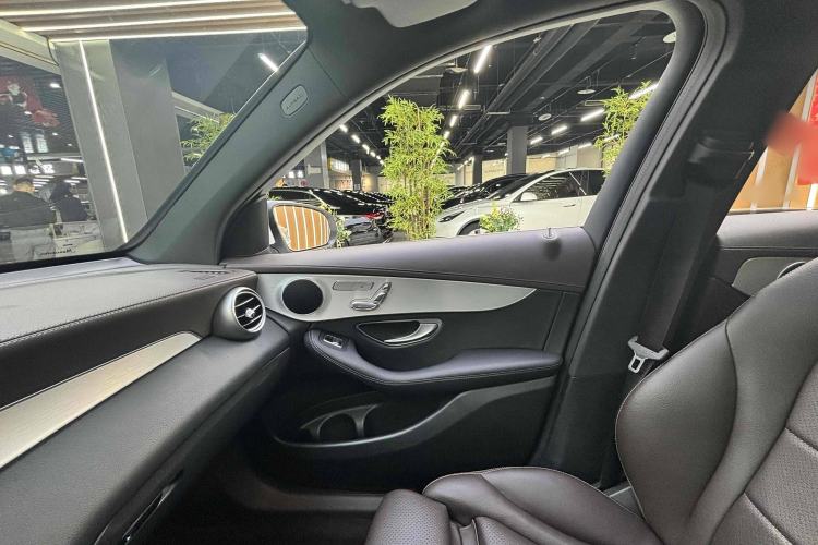 Used Mercedes-Benz GLC 2021 GLC 260 L 4MATIC Dynamic Edition
