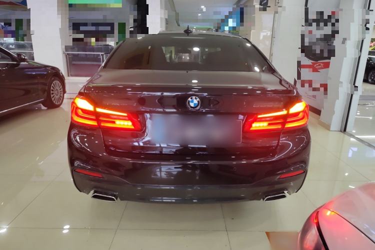Used BMW 5 Series 2018 530Li Leading Model M Sport Package