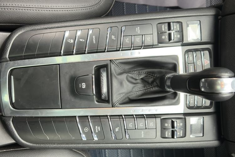 Used Porsche Macan 2016 Macan 2.0T
