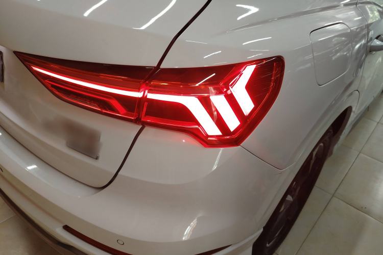 Used Audi Q3 2019 40 TFSI quattro Fashion Dynamic Model