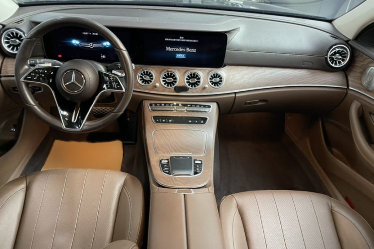 Used Mercedes-Benz E-Class 2021 Restyled E 300 L Luxury Edition
