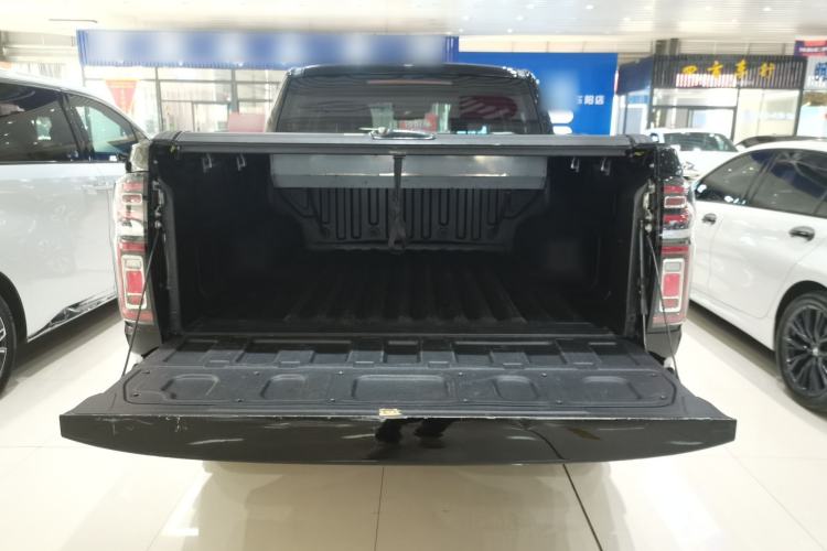 Used Great Wall Poer 2023 2.0T Passenger Version Automatic Diesel Two-Wheel Drive Comfort Trim – GW4D20M