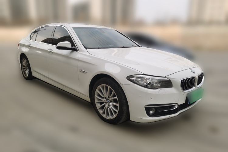Used BMW 5 Series 2014 525Li Luxury Design Package
