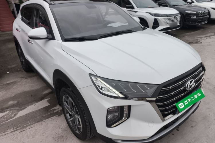 Used Hyundai Tucson 2020 280TGDi Two-Wheel-Drive GLS Fashion Edition China VI Standard
